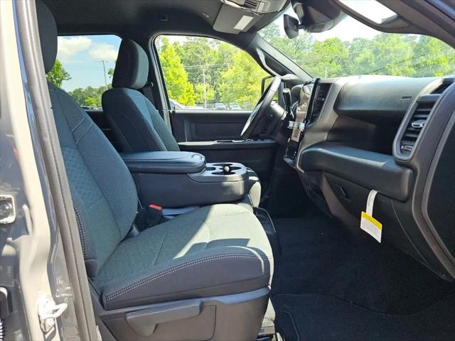 2026 Ram 2500 Black Express Crew Cab 4x2 6'4" Box