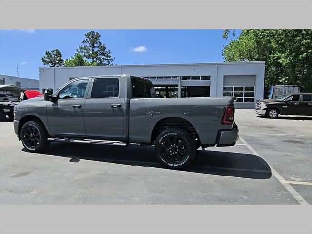 2026 Ram 2500 Black Express Crew Cab 4x2 6'4" Box