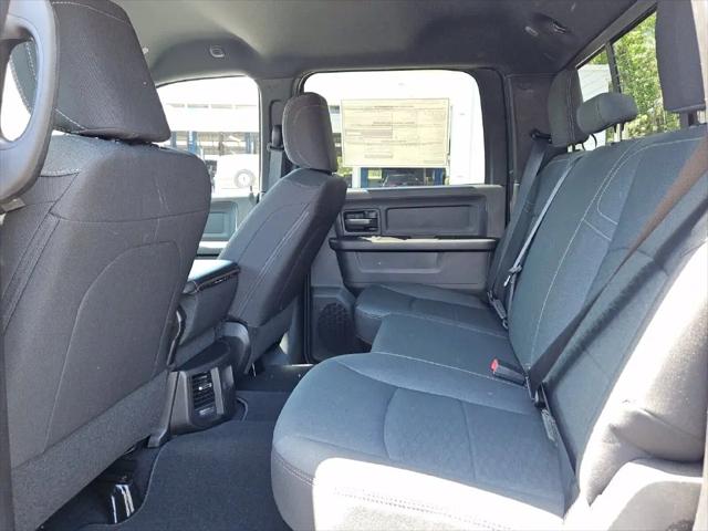 2026 Ram 2500 Black Express Crew Cab 4x2 64 Box