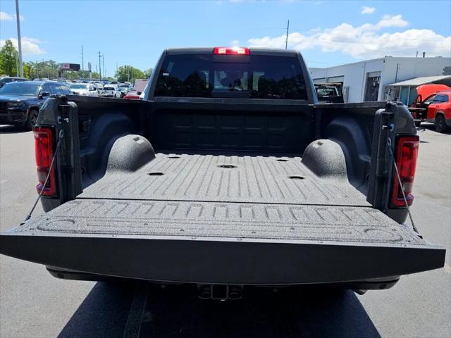 2026 Ram 2500 Black Express Crew Cab 4x2 64 Box