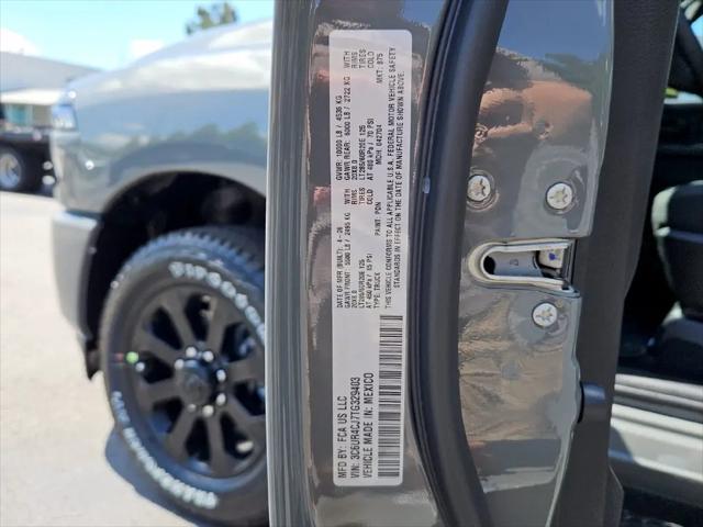 2026 Ram 2500 Black Express Crew Cab 4x2 64 Box