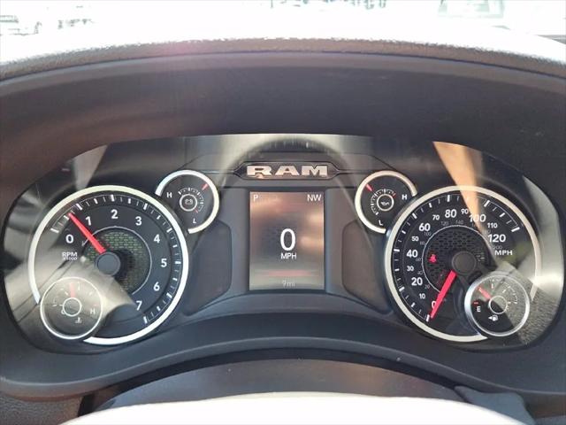 2026 Ram 2500 Black Express Crew Cab 4x2 64 Box