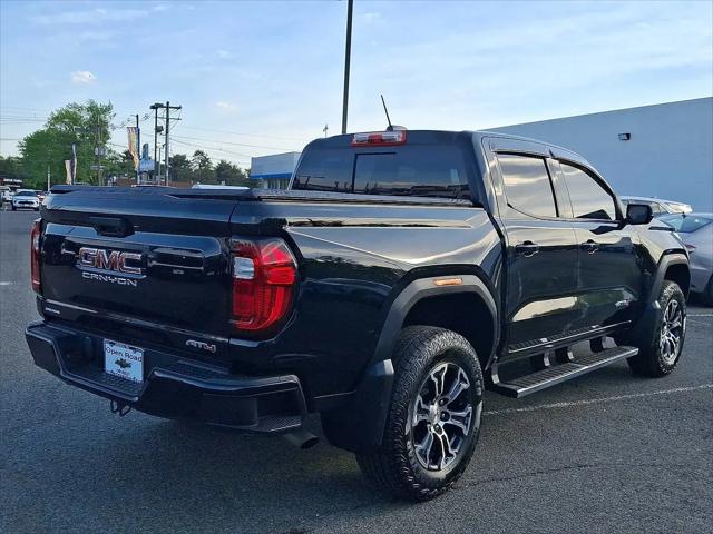 2023 GMC Canyon 4WD Crew Cab Short Box AT4