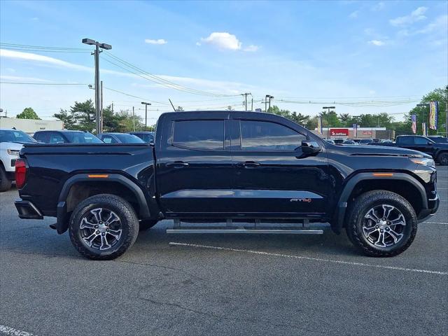 2023 GMC Canyon 4WD Crew Cab Short Box AT4