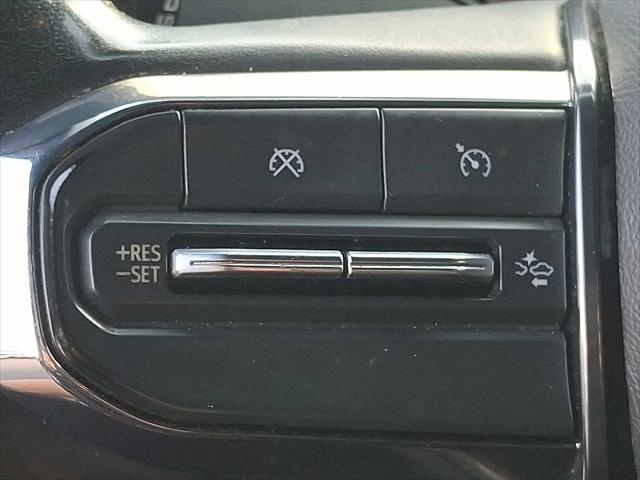 2023 GMC Canyon 4WD Crew Cab Short Box AT4