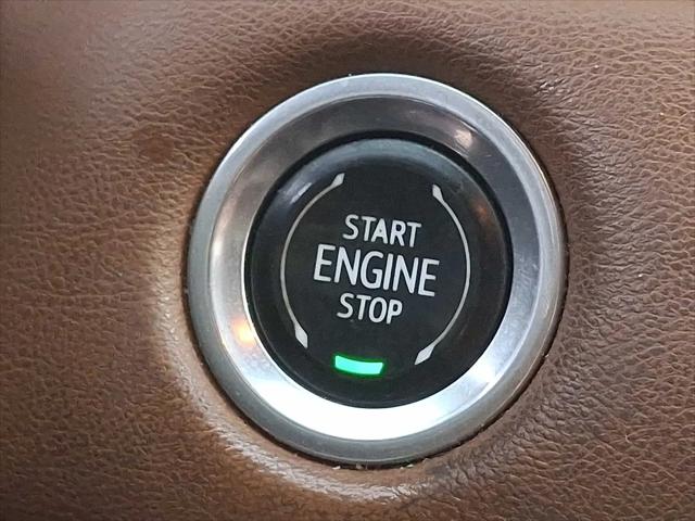 2023 GMC Canyon 4WD Crew Cab Short Box AT4