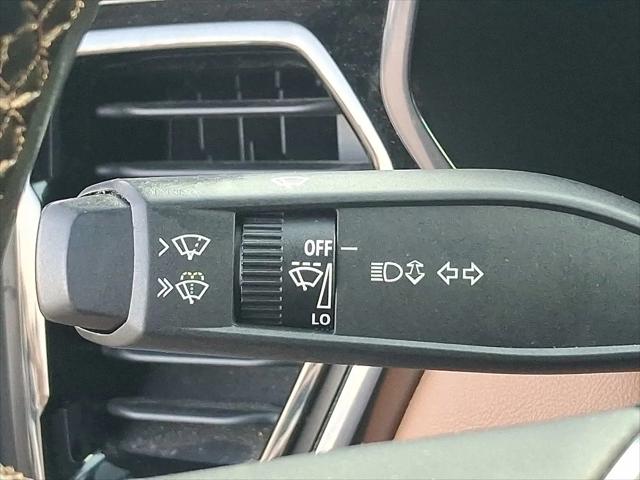 2023 GMC Canyon 4WD Crew Cab Short Box AT4
