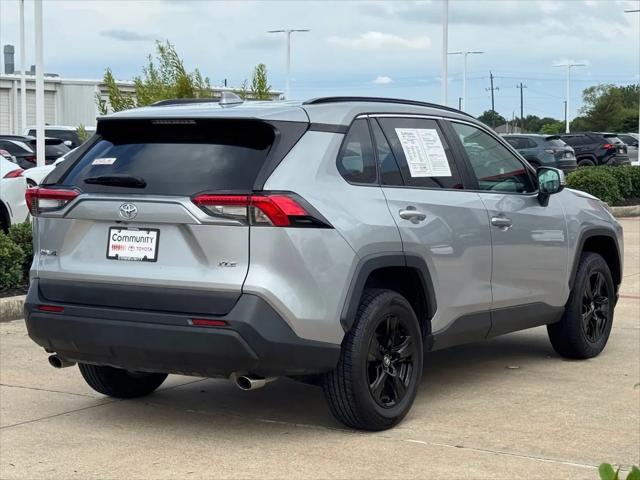 2021 Toyota RAV4 XLE