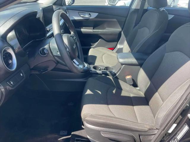 2023 Kia Forte LX