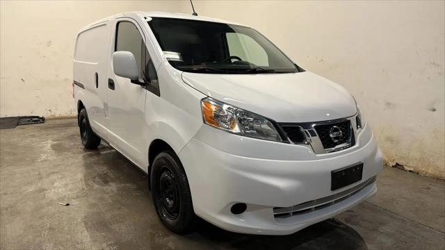 2017 Nissan NV200 SV for sale in Chantilly, VA