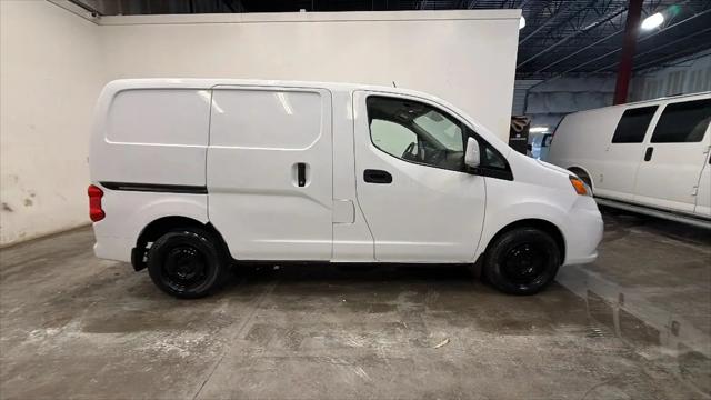 2017 Nissan NV200 SV