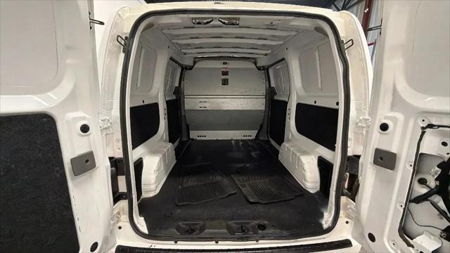 2017 Nissan NV200 SV