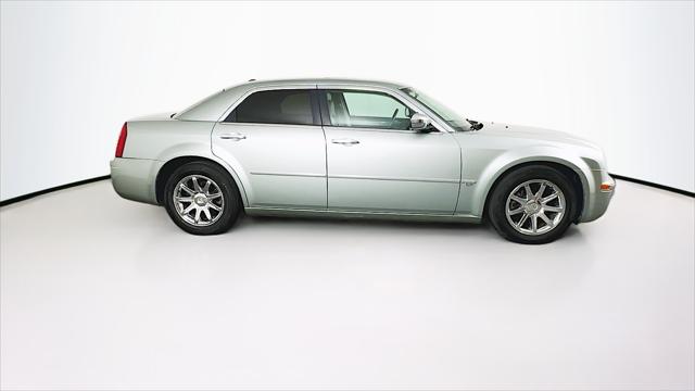 2005 Chrysler 300 4dr Sdn 300C *Ltd Avail*