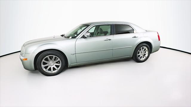 2005 Chrysler 300 4dr Sdn 300C *Ltd Avail*