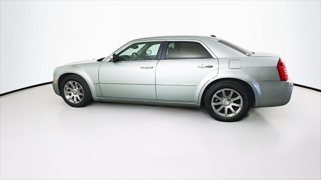 2005 Chrysler 300 4dr Sdn 300C *Ltd Avail*