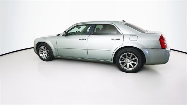 2005 Chrysler 300 4dr Sdn 300C *Ltd Avail*