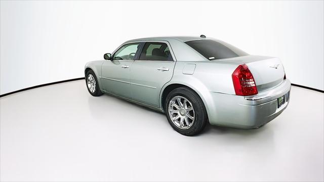 2005 Chrysler 300 4dr Sdn 300C *Ltd Avail*