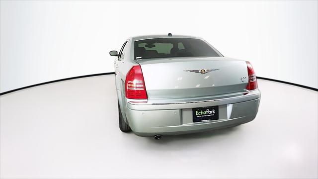 2005 Chrysler 300 4dr Sdn 300C *Ltd Avail*