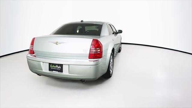 2005 Chrysler 300 4dr Sdn 300C *Ltd Avail*
