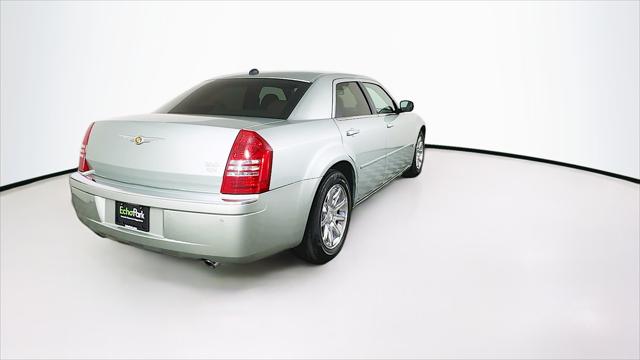 2005 Chrysler 300 4dr Sdn 300C *Ltd Avail*