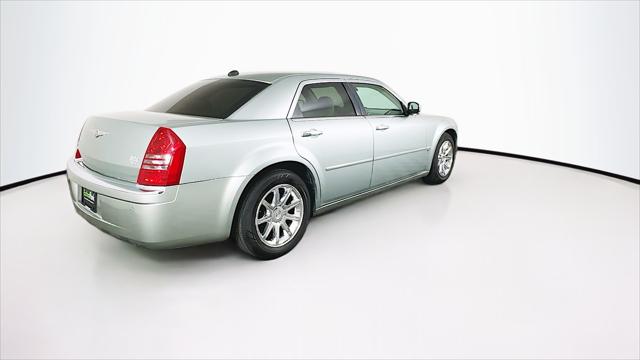 2005 Chrysler 300 4dr Sdn 300C *Ltd Avail*