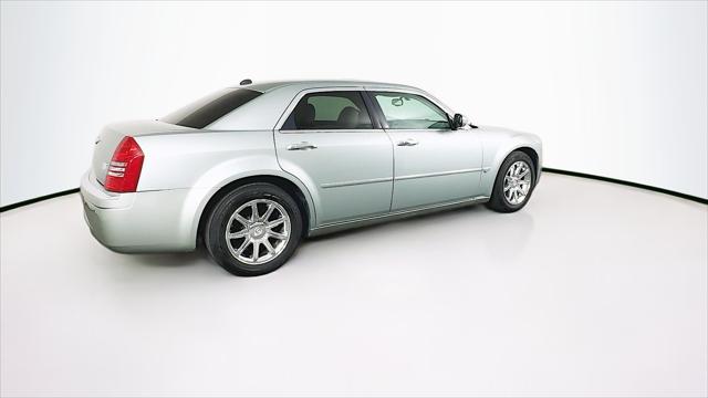2005 Chrysler 300 4dr Sdn 300C *Ltd Avail*