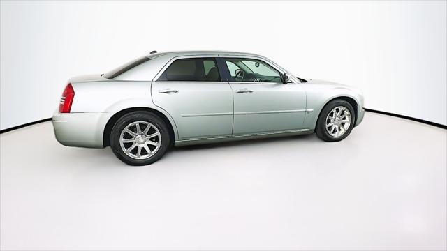 2005 Chrysler 300 4dr Sdn 300C *Ltd Avail*