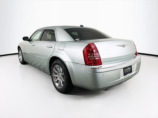 2005 Chrysler 300 4dr Sdn 300C *Ltd Avail*