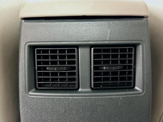 2005 Chrysler 300 4dr Sdn 300C *Ltd Avail*