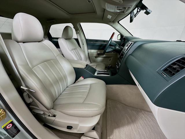 2005 Chrysler 300 4dr Sdn 300C *Ltd Avail*