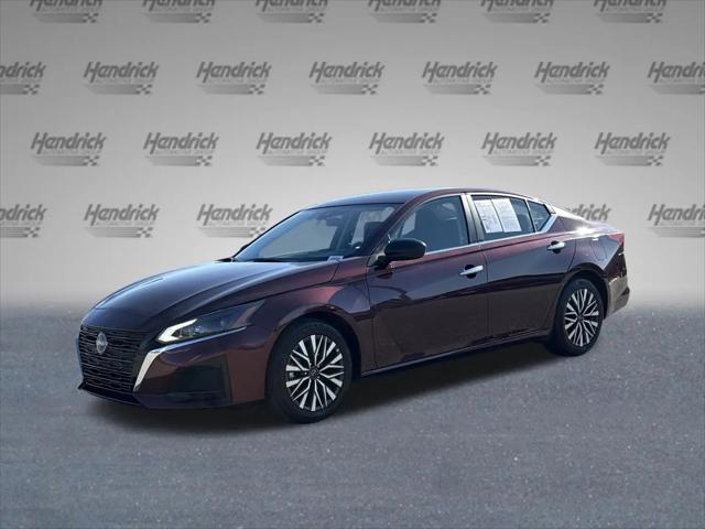 2025 Nissan Altima SV FWD