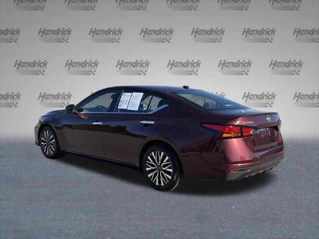 2025 Nissan Altima SV FWD