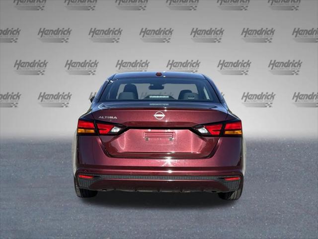 2025 Nissan Altima SV FWD