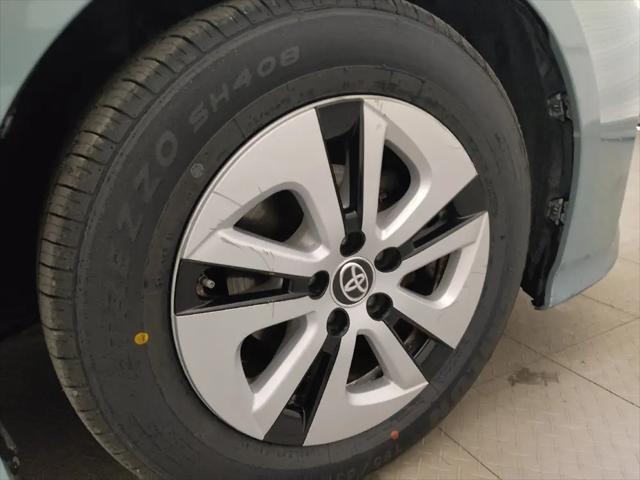 2017 Toyota Prius Three