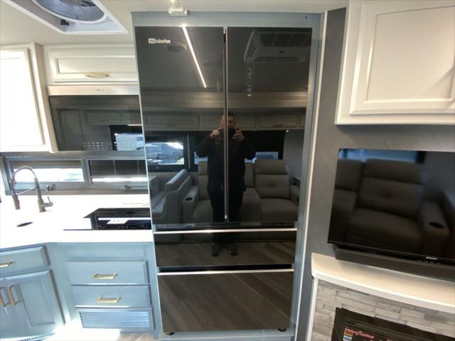 2026 Ford 600 36CS