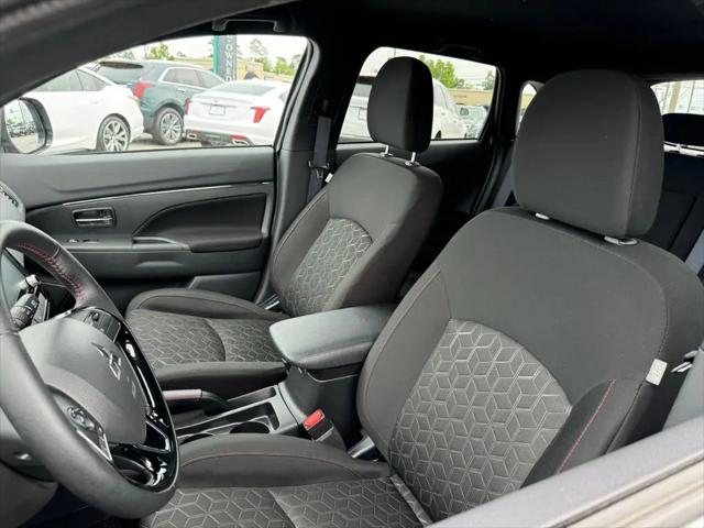 2025 Mitsubishi Outlander Sport 2.0 ES AWC