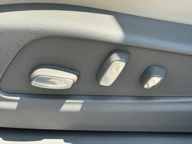 2024 Cadillac XT6 FWD Premium Luxury
