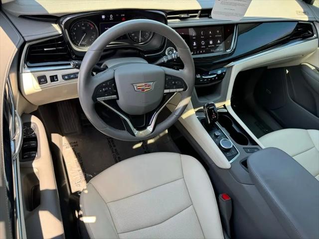 2024 Cadillac XT6 FWD Premium Luxury