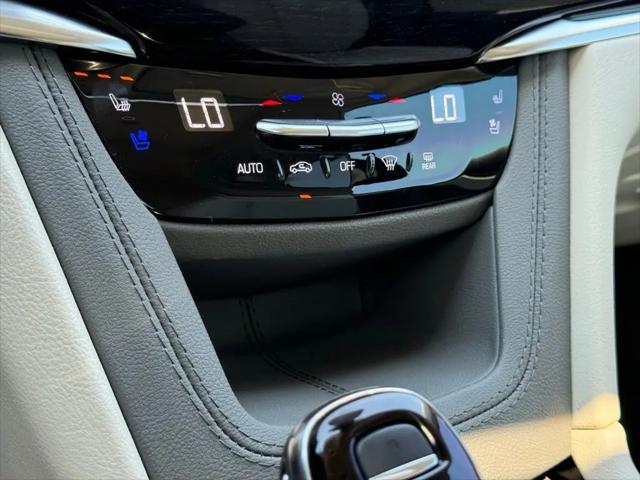 2024 Cadillac XT6 FWD Premium Luxury