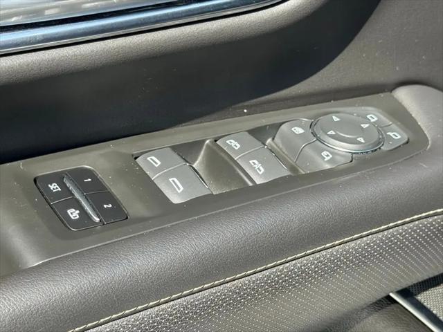 2022 Chevrolet Suburban 2WD Premier
