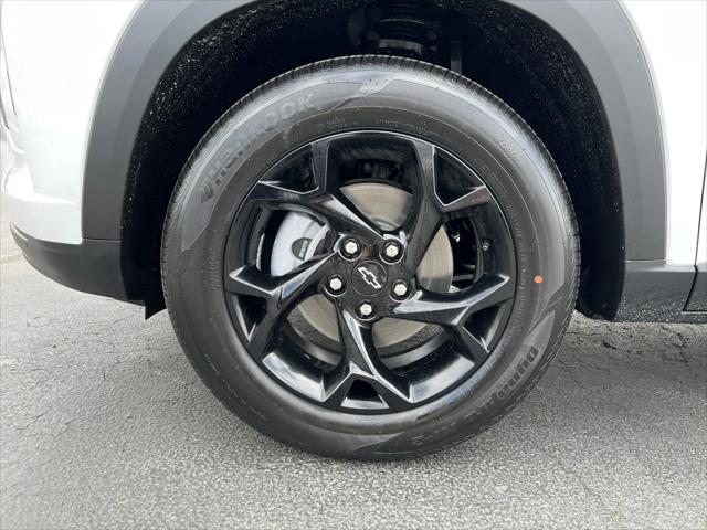2026 Chevrolet Trax FWD LT