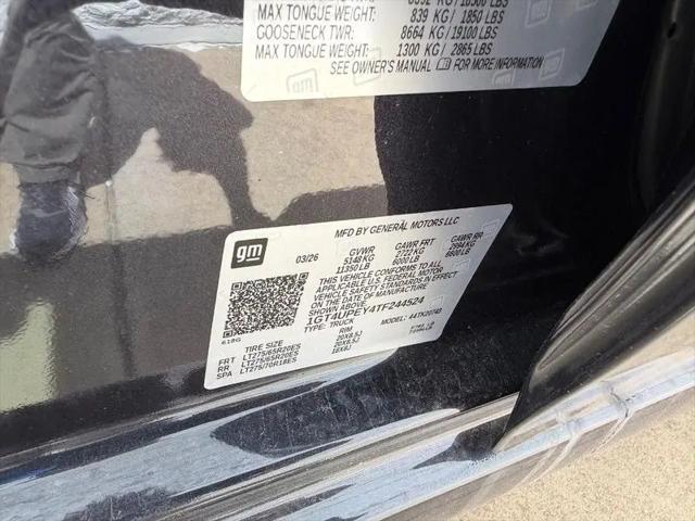 2026 GMC Sierra 2500HD Crew Cab, Standard Bed, AT4, 4WD