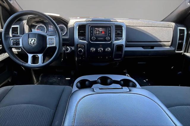 2024 Ram 1500 Classic Warlock Crew Cab 4x4 5'7" Box