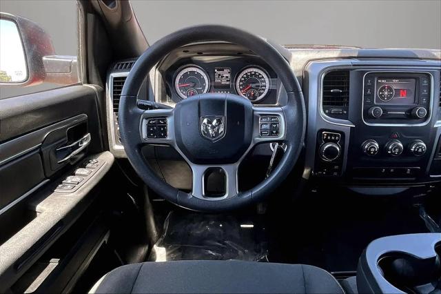 2024 Ram 1500 Classic Warlock Crew Cab 4x4 5'7" Box