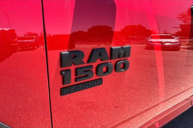 2024 Ram 1500 Classic Warlock Crew Cab 4x4 5'7" Box