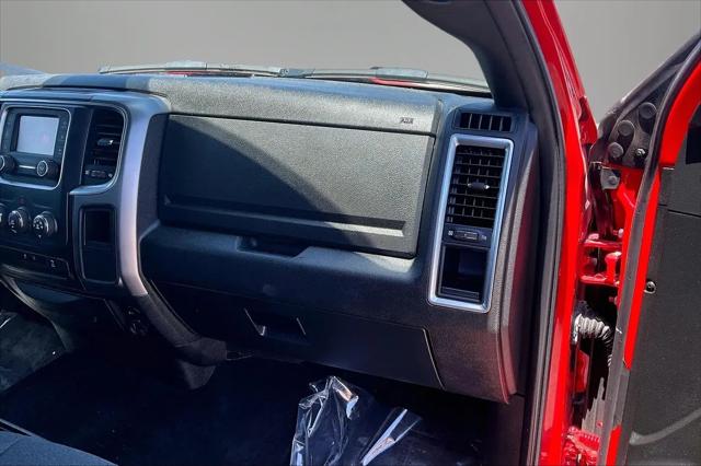 2024 Ram 1500 Classic Warlock Crew Cab 4x4 5'7" Box