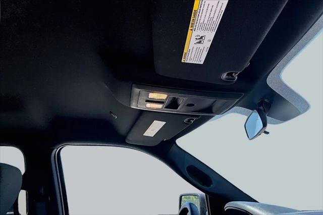 2024 Ram 1500 Classic Warlock Crew Cab 4x4 5'7" Box