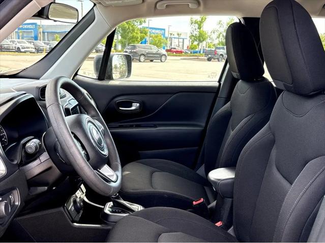 2023 Jeep Renegade Latitude 4x4