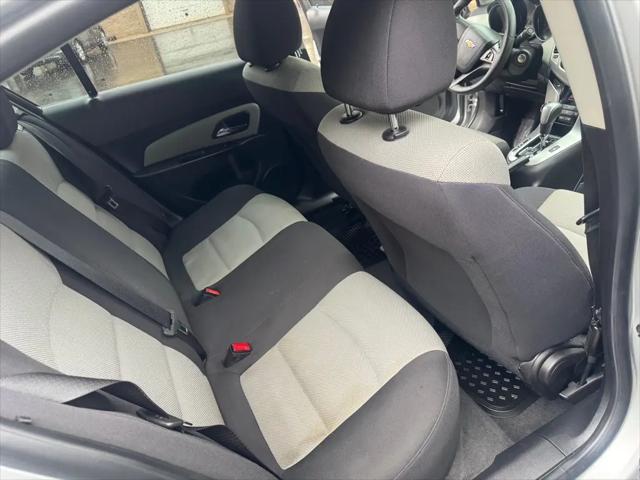 2015 Chevrolet Cruze LS Auto