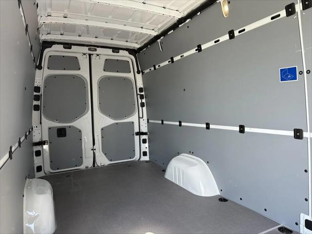 2026 Mercedes-Benz Sprinter 2500 High Roof 4-Cyl Diesel